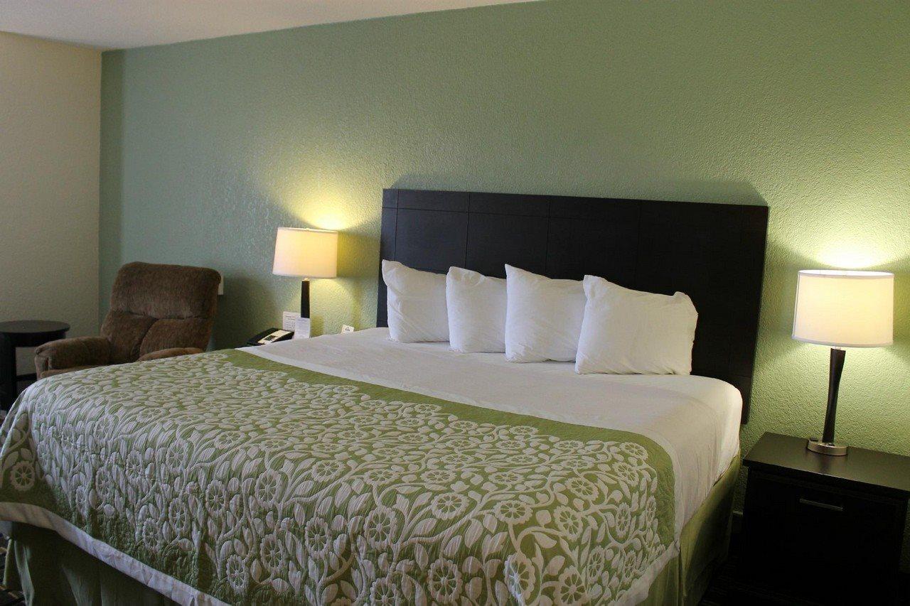Hotel Clarion Pointe Jasper Exterior foto