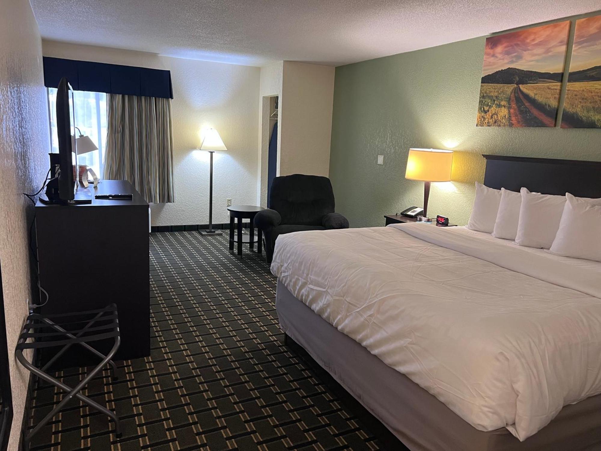 Hotel Clarion Pointe Jasper Exterior foto